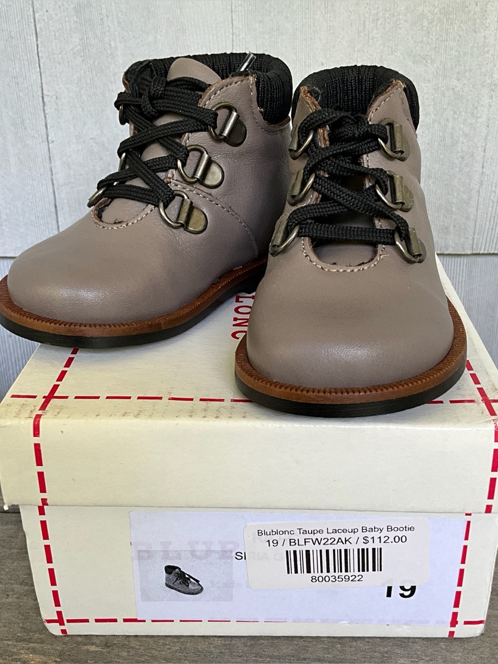 BLUBLONC Taupe Laceup Baby Bootie Boot First Walker in Box EU 19 Sz 4 $112
